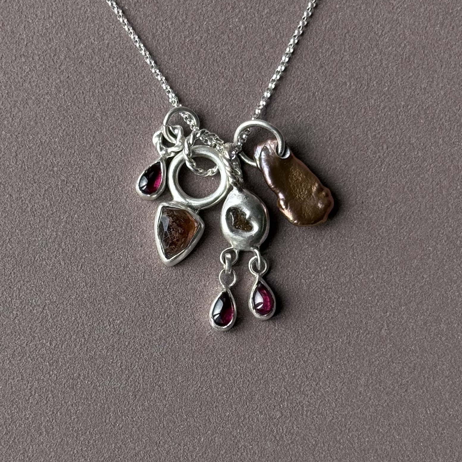 Collier #8 Amulettes